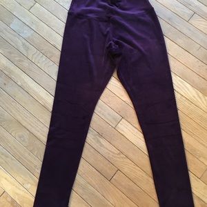 Velvet leggings (see matching top)